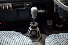 1996 TOYOTA HIACE TRUCK 3L FIRE TRUCK