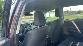 2017 Toyota Rav4 - Image 11