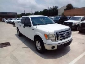 2012 FORD F150 SUPERCREW CAB PICKUP V6, FLEX FUEL, 3.7 LITER XLT PICKUP 4D 5 1/2 FT at Motors On Wheels - used car dealership in Houston, Texas.
