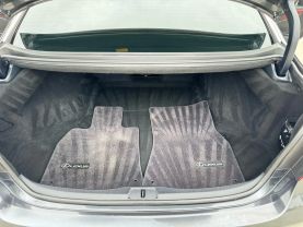 2010 LEXUS LS SEDAN V8, 4.6 LITER LS 460 SEDAN 4D