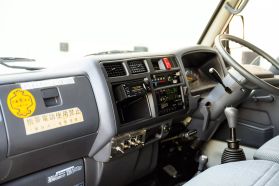 1996 TOYOTA HIACE TRUCK 3L FIRE TRUCK