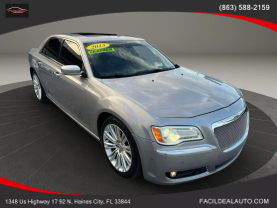 2013 CHRYSLER 300 SEDAN V8, HEMI, 5.7 LITER 300C SEDAN 4D