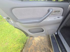 2002 TOYOTA SEQUOIA SUV V8, 4.7 LITER SR5 SPORT UTILITY 4D