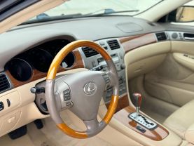 2005 LEXUS ES SEDAN V6, 3.3 LITER ES 330 SEDAN 4D