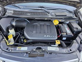 2016 CHRYSLER TOWN & COUNTRY PASSENGER V6, 3.6 LITER TOURING MINIVAN 4D