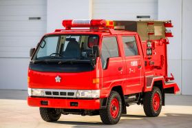 1996 TOYOTA HIACE TRUCK 3L FIRE TRUCK