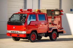 1996 TOYOTA HIACE TRUCK 3L FIRE TRUCK
