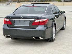 2010 LEXUS LS SEDAN V8, 4.6 LITER LS 460 SEDAN 4D