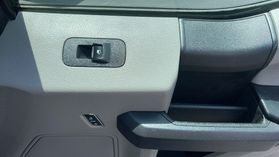 2017 Ford F150 Regular Cab - Image 12