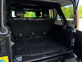 2017 JEEP WRANGLER UNLIMITED SUV V6, 3.6 LITER RUBICON RECON SPORT UTILITY 4D