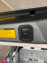 2014 TOYOTA SIENNA PASSENGER V6, 3.5 LITER XLE MINIVAN 4D