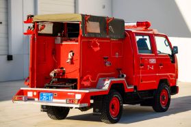 1996 TOYOTA HIACE TRUCK 3L FIRE TRUCK