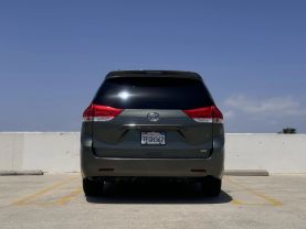 2014 TOYOTA SIENNA PASSENGER V6, 3.5 LITER XLE MINIVAN 4D