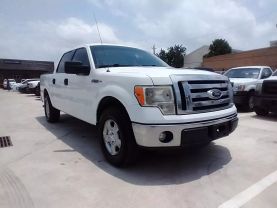 2012 FORD F150 SUPERCREW CAB PICKUP V6, FLEX FUEL, 3.7 LITER XLT PICKUP 4D 5 1/2 FT at Motors On Wheels - used car dealership in Houston, Texas.