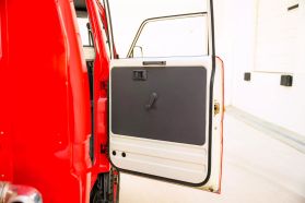 1996 TOYOTA HIACE TRUCK 3L FIRE TRUCK