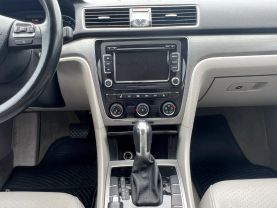 2014 VOLKSWAGEN PASSAT SEDAN 4-CYL, TURBO DSL, 2.0L TDI SE SEDAN 4D