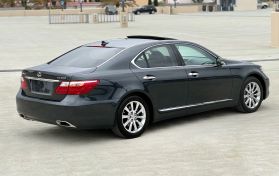 2010 LEXUS LS SEDAN V8, 4.6 LITER LS 460 SEDAN 4D