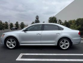2014 VOLKSWAGEN PASSAT SEDAN 4-CYL, TURBO DSL, 2.0L TDI SE SEDAN 4D