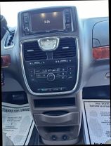 2016 CHRYSLER TOWN & COUNTRY PASSENGER V6, 3.6 LITER TOURING MINIVAN 4D