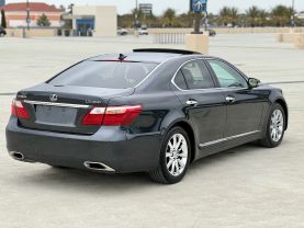 2010 LEXUS LS SEDAN V8, 4.6 LITER LS 460 SEDAN 4D