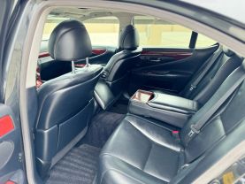 2010 LEXUS LS SEDAN V8, 4.6 LITER LS 460 SEDAN 4D