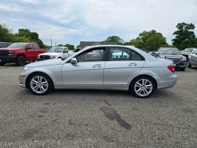 2012 MERCEDES-BENZ C-CLASS SEDAN V6, 3.0 LITER C 300 4MATIC LUXURY SEDAN 4D