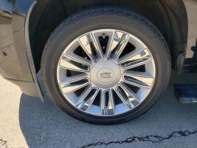 2017 CADILLAC ESCALADE ESV SUV V8, 6.2 LITER PLATINUM SPORT UTILITY 4D