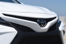 2019 TOYOTA CAMRY SEDAN 4-CYL, 2.5 LITER SE SEDAN 4D