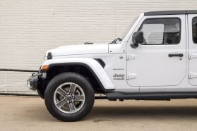 2020 JEEP WRANGLER UNLIMITED SUV 4-CYL, ETORQUE, TURBO, 2.0 LITER SAHARA SPORT UTILITY 4D