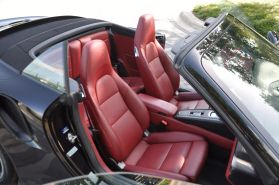 2018 PORSCHE 911 CONVERTIBLE 6-CYL, TWIN TURBO, 3.8 LITER TURBO CABRIOLET 2D