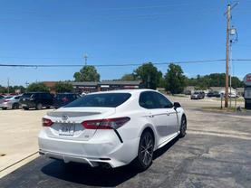 2018 TOYOTA CAMRY SEDAN 4-CYL, 2.5 LITER SE SEDAN 4D