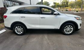 2018 KIA SORENTO SUV V6, GDI, 3.3 LITER LX SPORT UTILITY 4D
