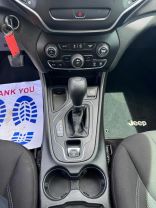 2019 JEEP CHEROKEE SUV 4-CYL, ZERO EVAP, 2.4 LITER LATITUDE SPORT UTILITY 4D