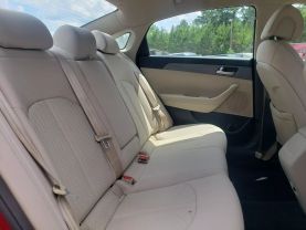2015 Hyundai Sonata Se Sedan 4d - Image 23
