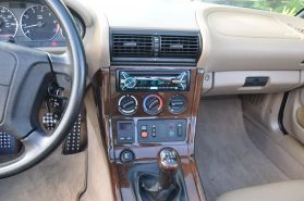 1998 BMW Z3 CONVERTIBLE 6-CYL, 2.8 LITER 6-CYL ROADSTER 2D