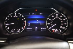 2017 Nissan Murano - Image 10
