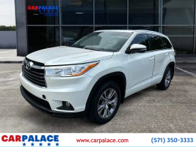 2015 TOYOTA HIGHLANDER SUV WHITE AUTOMATIC - CARPALACE, Chantilly, VA. 38.91645215435775, -77.47495885092432