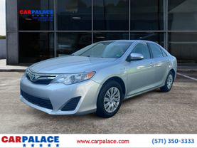2012 Toyota Camry Le Hybrid Sedan 4d - Image 1