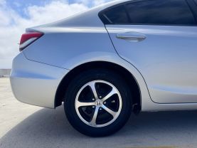 2015 HONDA CIVIC SEDAN 4-CYL, I-VTEC, 1.8 LITER SE SEDAN 4D