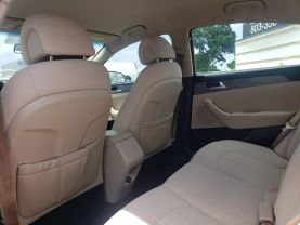 2015 Hyundai Sonata Se Sedan 4d - Image 20