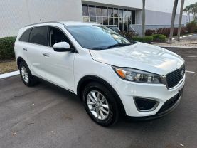 2018 KIA SORENTO SUV V6, GDI, 3.3 LITER LX SPORT UTILITY 4D