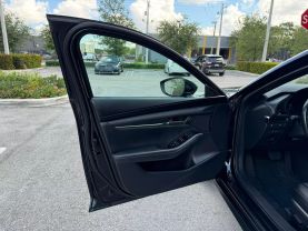 2023 MAZDA MAZDA3 HATCHBACK 4-CYL, SKYACTIV-G, 2.5 LITER PREFERRED HATCHBACK 4D