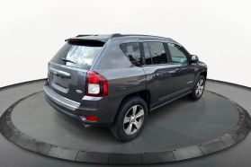2016 JEEP COMPASS SUV 4-CYL, 2.4 LITER LATITUDE SPORT UTILITY 4D