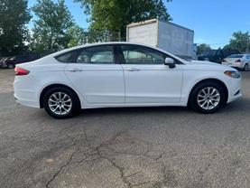 2017 FORD FUSION SEDAN WHITE AUTOMATIC - Auto Spot