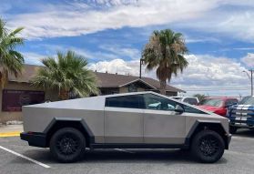 2024 TESLA CYBERTRUCK PICKUP DUAL AC ELECTRIC MOTORS ALL-WHEEL DRIVE PICKUP 4D 6 FT