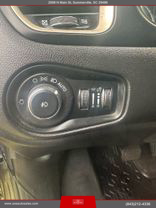 2016 Jeep Renegade - Image 17