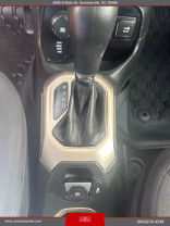 2016 Jeep Renegade - Image 16