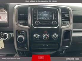 2016 Ram 1500 Crew Cab - Image 12