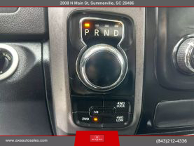2016 Ram 1500 Crew Cab - Image 13