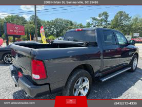 2017 Ram 1500 Crew Cab - Image 5
